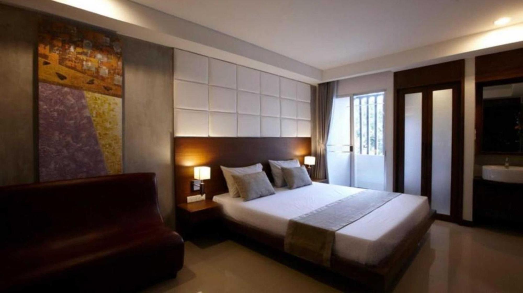 The Bangkok Cha Cha Suite Bagian luar foto